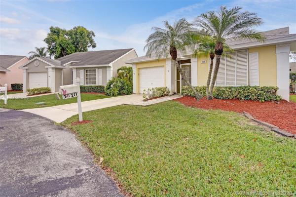 North Gate, 1810 SE 6th Ct, Homestead, Florida 33033, image 2