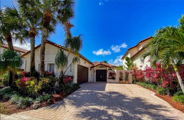 Villa Del Sol At Boca Pointe, 23148 Via Stel, Boca Raton, Florida 33433, image 2