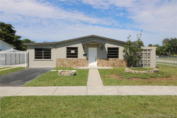 Park West Heights, 10011 SW 33rd St, University Park, Florida 33165, image 2