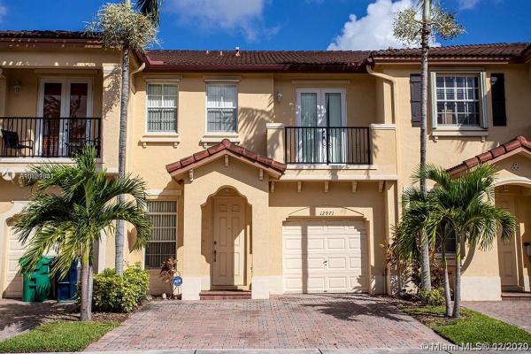 Tuscany Village, 12971 SW 133rd Ter, Three Lakes, Florida 33186, image 2