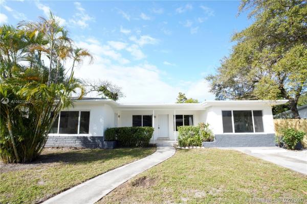 1315 NE 116th St, Unincorporated Dade County, Florida 33161, image 2