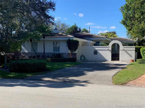 Riviera, 4906 Campo Sano Ct, Coral Gables, Florida 33146, image 2