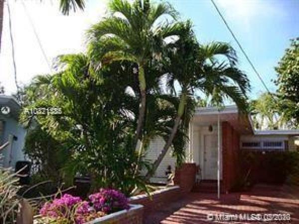 Altos Del Mar, 9272 Abbott Ave, Surfside, Florida 33154, image 2