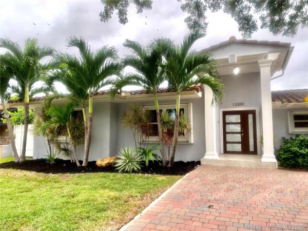 Coronado Harbor, 13200 N Bayshore Dr, North Miami, Florida 33181, image 2