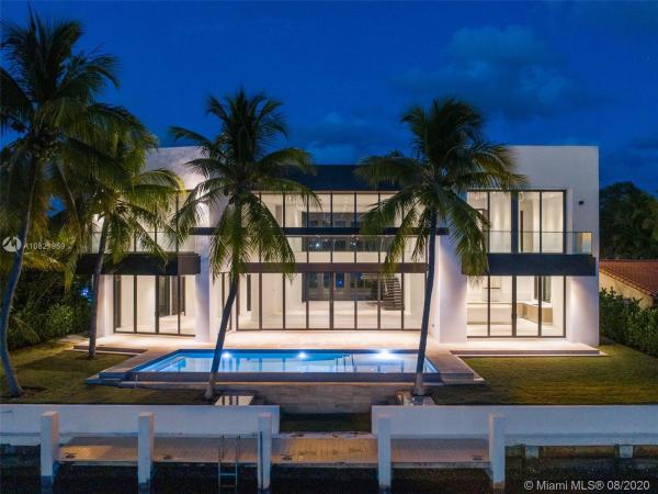 Eastern Shores, 16470 NE 30th Ave, North Miami Beach, Florida 33160, image 2