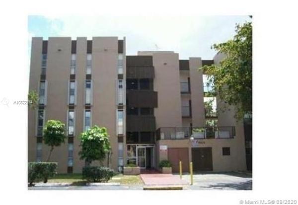 Versailles Gardens, 9431 SW 4th St #206, Fountainebleau, Florida 33174, image 2