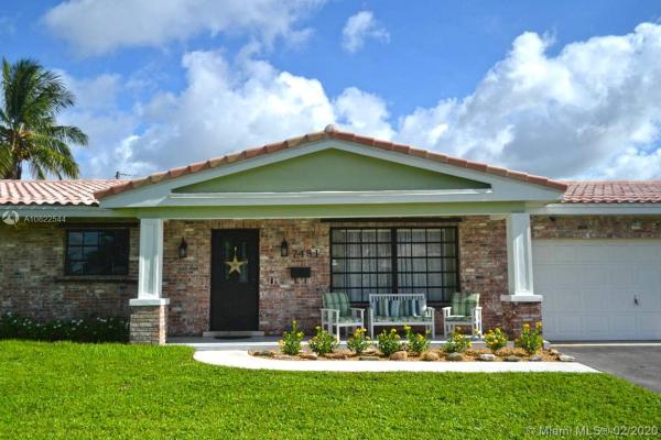 Mirror Lake Estates, 7481 NW 10th Ct, Plantation, Florida 33313, image 2