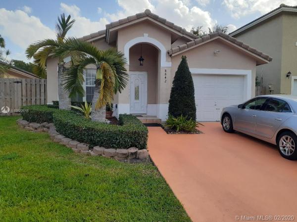 Windy Pointe, 8842 SW 215th Ln, Cutler Bay, Florida 33189, image 2