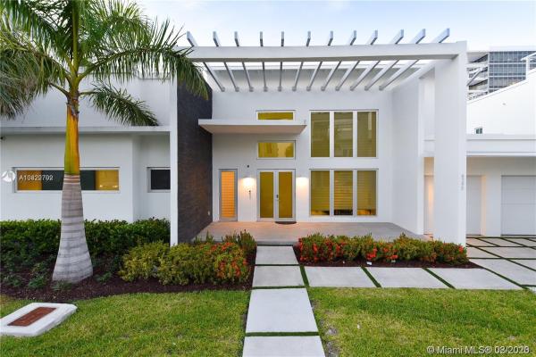 Oasis Park Square At Doral, 8295 NW 34th Dr, Doral, Florida 33122, image 2
