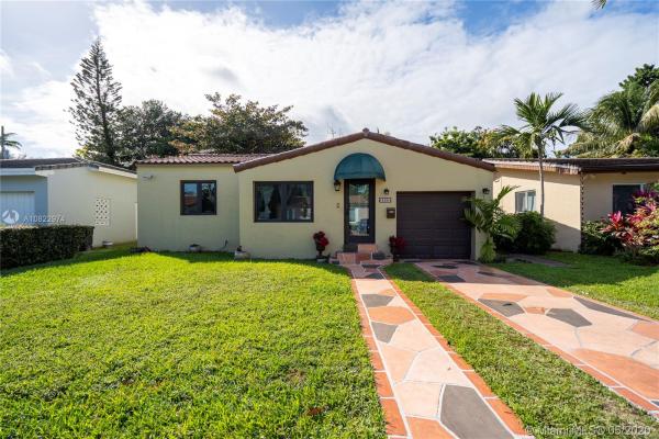 Tamiami Place, 900 Wallace St, Coral Gables, Florida 33134, image 2