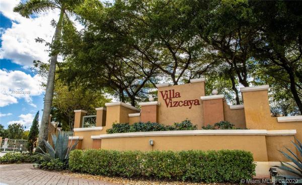 Villa Vizcaya, 8544 NW 140th Ter #1001, Miami Lakes, Florida 33016, image 2
