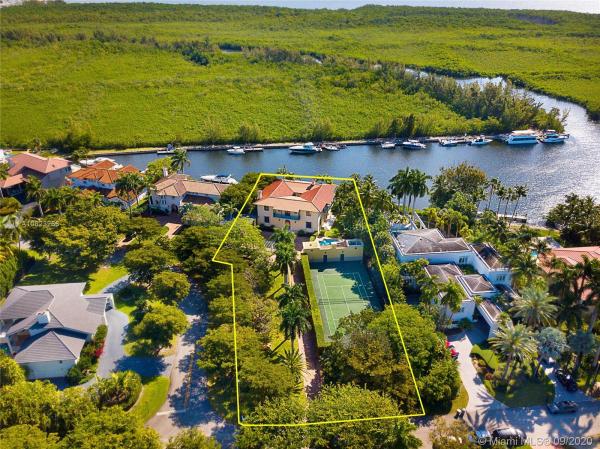 Hammocks Oaks Harbor, 11065 Marin St, Coral Gables, Florida 33156, image 2