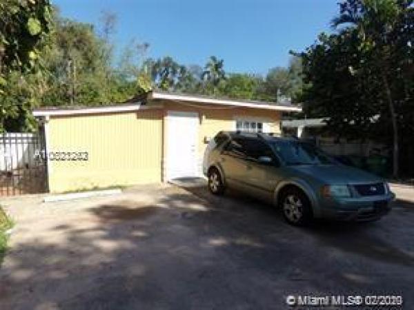 Arch Creek Estates, 1053 NE 149th St, Golden Glades, Florida 33161, image 2