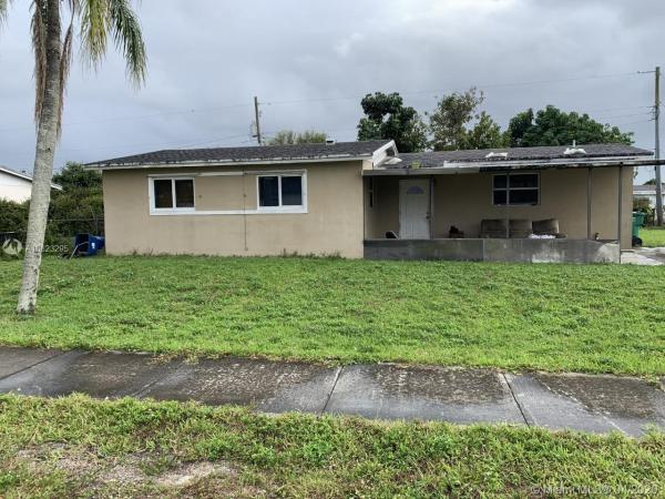 Palm Springs North Residential, 8020 NW 175th St, Palm Springs North, Florida 33015, image 2