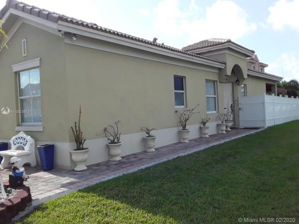 Portofino Palms, 3910 NE 12th Dr, Homestead, Florida 33033, image 2