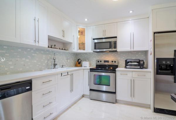 Townhomes Of La Jolla, 11574 SW 91st Ter #11574, Kendall, Florida 33176, image 2