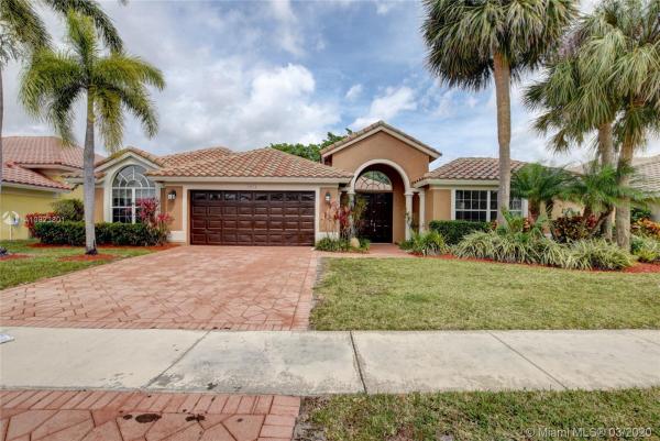 Boca Isles North, 10534 Maple Chase Dr, Boca Raton, Florida 33498, image 2