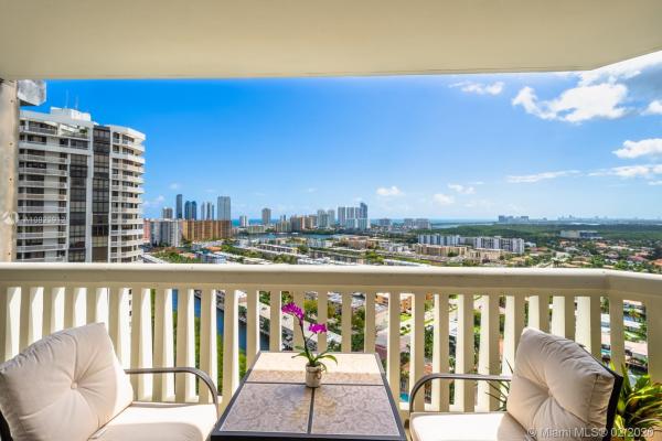 1000 Island Boulevard, Aventura, Florida 33160, image 2