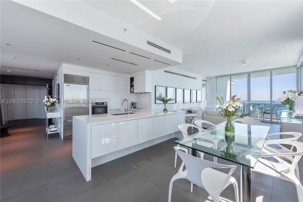 900 Biscayne Bay, 900 Biscayne Blvd #4701, Miami, Florida 33132, image 1