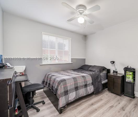 Bridgeport Villas, 14266 SW 125th Ct, Three Lakes, Florida 33186, image 2