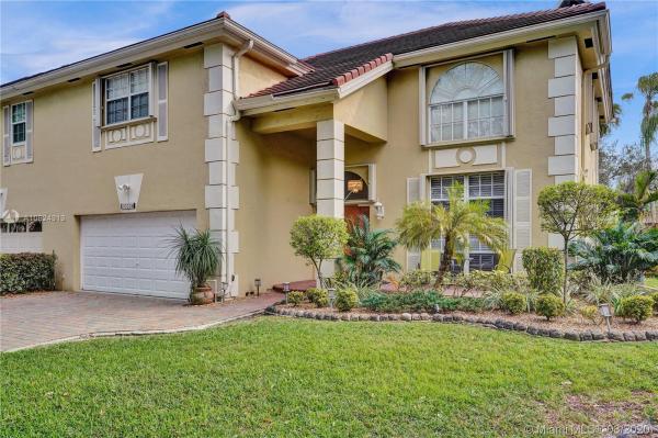 Regents Park, 10326 Quito St, Cooper City, Florida 33026, image 2