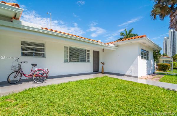 Golden Shores Ocean Boulevard Estates, 271 191st Ter, Sunny Isles Beach, Florida 33160, image 2