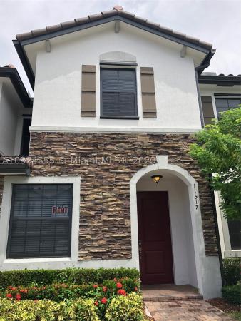 Artesa At Coco Palm Estates, 11517 SW 250th St #11517, Princeton, Florida 33032, image 1