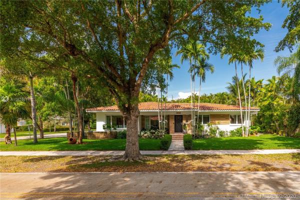 Coconut Grove, 245 Candia Ave, Coral Gables, Florida 33134, image 2