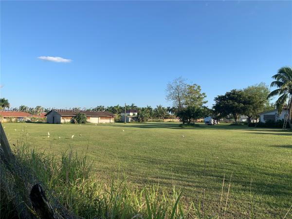 19605 SW 134th Ave, South Miami Heights, Florida 33177, image 1