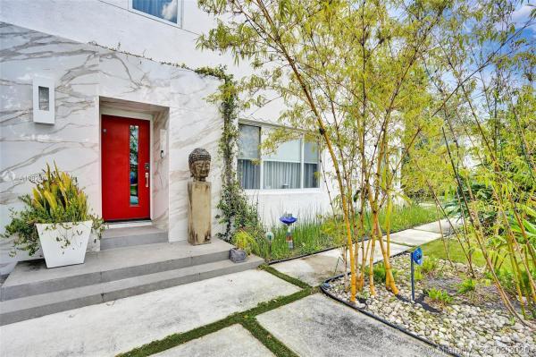 Grove Park, 1523 NW 8th Ter, Miami, Florida 33125, image 2