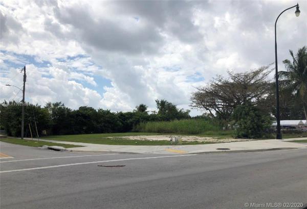 Sunny Haven, 13800 SW 264th St, Naranja, Florida 33032, image 2