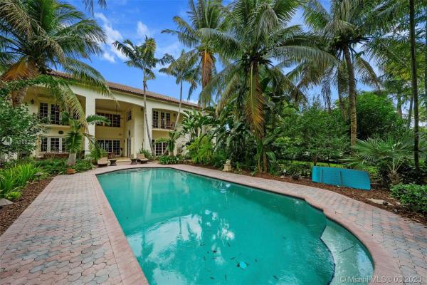 Casa Paradiso, 12320 SW 60th Ct, Pinecrest, Florida 33156, image 2