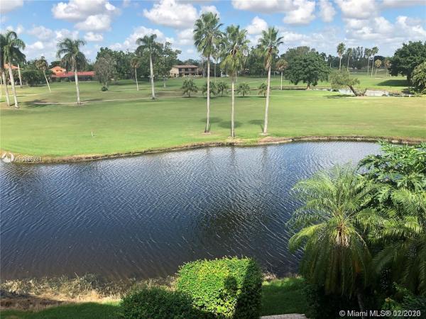Country Club Of Miami, 6823 Brookline Dr #6823, Hialeah, Florida 33015, image 2