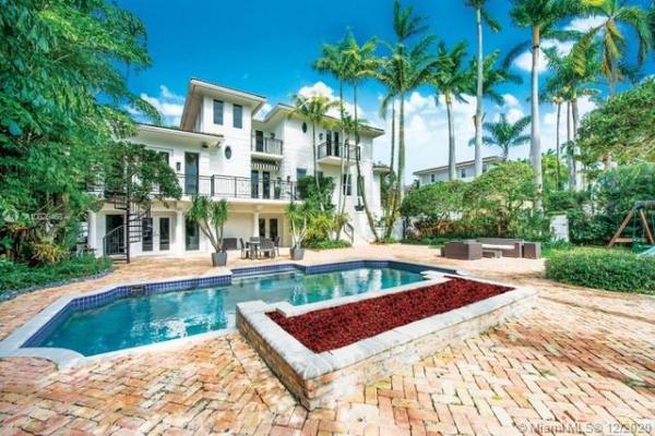 Treasure Trove, 2495 S Bayshore Dr, Miami, Florida 33133, image 2