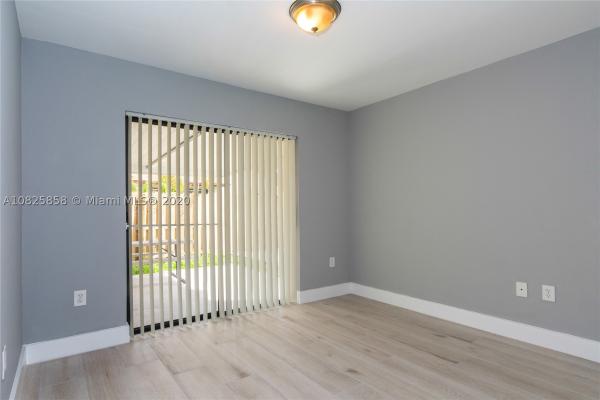 Edgewater Park, 13525 SW 112th Pl, Richmond Heights, Florida 33176, image 2