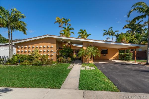 Whispering Pines Estates, 8921 SW 187th St, Cutler Bay, Florida 33157, image 2