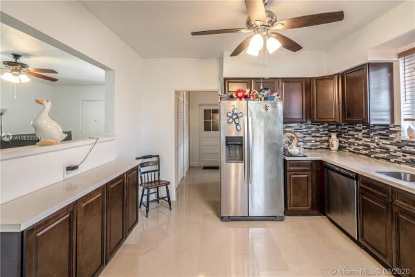 Hollywood Little Ranches, 2415 Polk St, Hollywood, Florida 33020, image 2