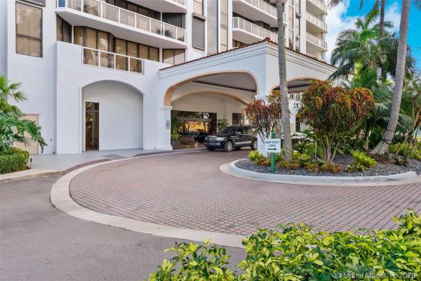Harbor Tower At The Waterways, 3600 Yacht Club Dr #1502, Aventura, Florida 33180, image 1