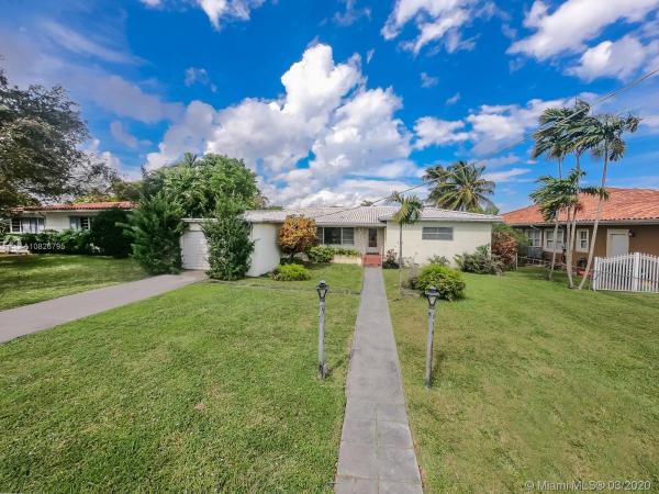 Country Club Estates, 1025 Hunting Lodge Dr, Miami Springs, Florida 33166, image 2