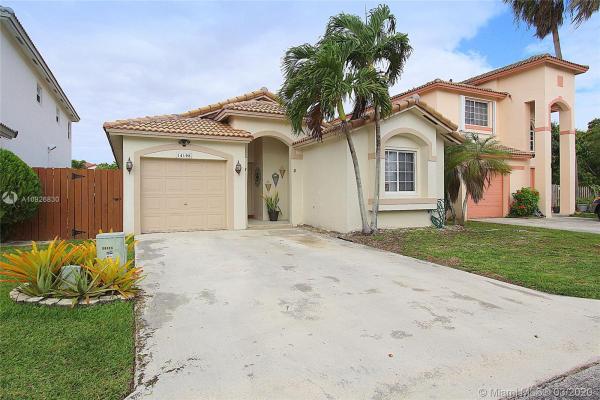 Brighton's Meadow Trace, 14108 SW 149th Ave, Country Walk, Florida 33196, image 2