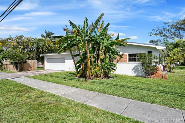 8910 NE 9th Ct, Unincorporated Dade County, Florida 33138, image 2