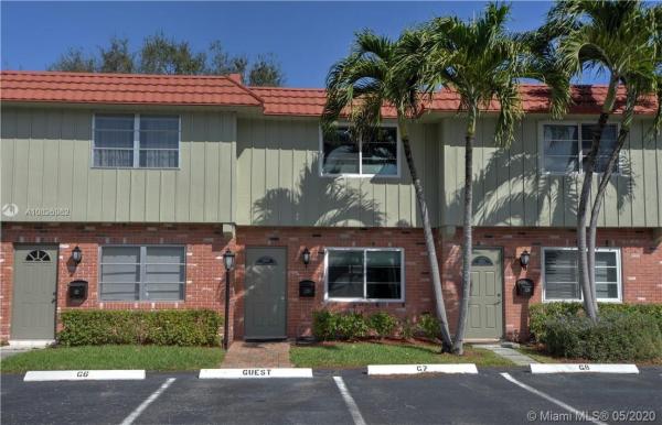 Manor Grove Village, 11 NE 20th Ct #2A, Wilton Manors, Florida 33305, image 2