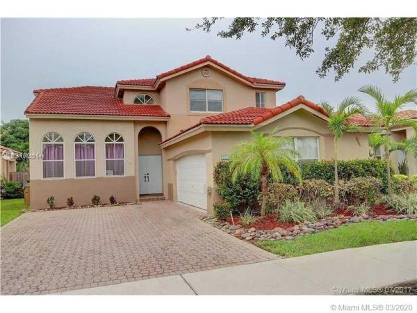 Royal Palm, 405 E Royal Cove Cir, Davie, Florida 33325, image 2