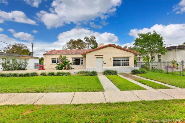 Stadler Grove, 210 SW 38th Ct, Miami, Florida 33134, image 2