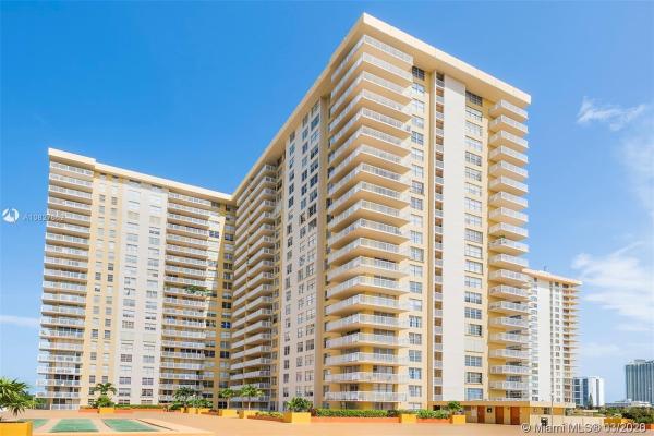 Winston Towers 400, 231 174th St #M16, Sunny Isles Beach, Florida 33160, image 3