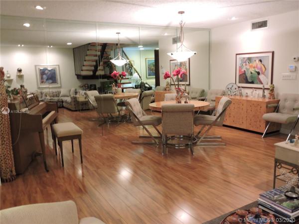 Spanish Villas, 6506 Kendale Lakes Dr #309, Kendale Lakes, Florida 33183, image 2
