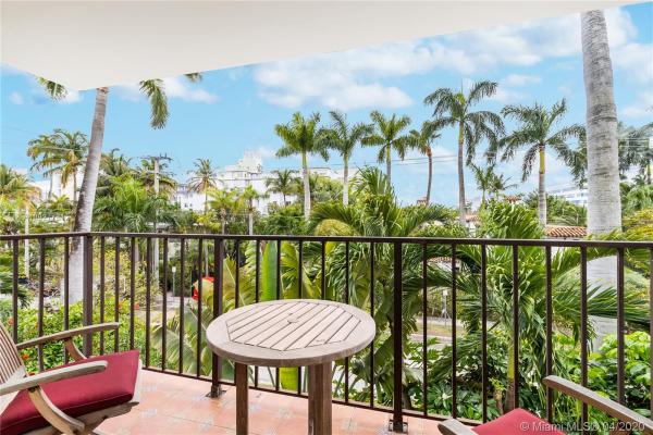 Royal Palm Villas, 1821 Jefferson Ave #304, Miami Beach, Florida 33139, image 2