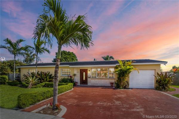 Lake Park, 4625 SW 82nd Pl, Olympia Heights, Florida 33155, image 2