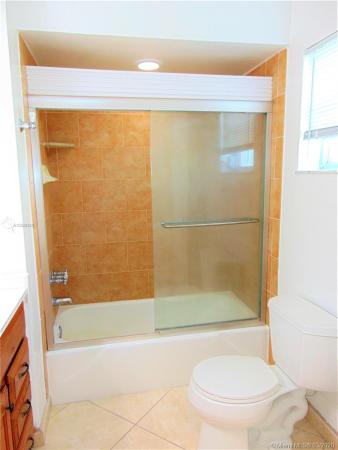 Club Of Bay Harbor, 1120 99th St #206, Bay Harbor Islands, Florida 33154, image 2