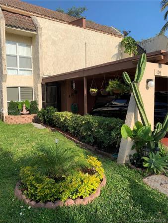 Spanish Villas, 6500 Kendale Lakes Dr #104, Kendale Lakes, Florida 33183, image 2
